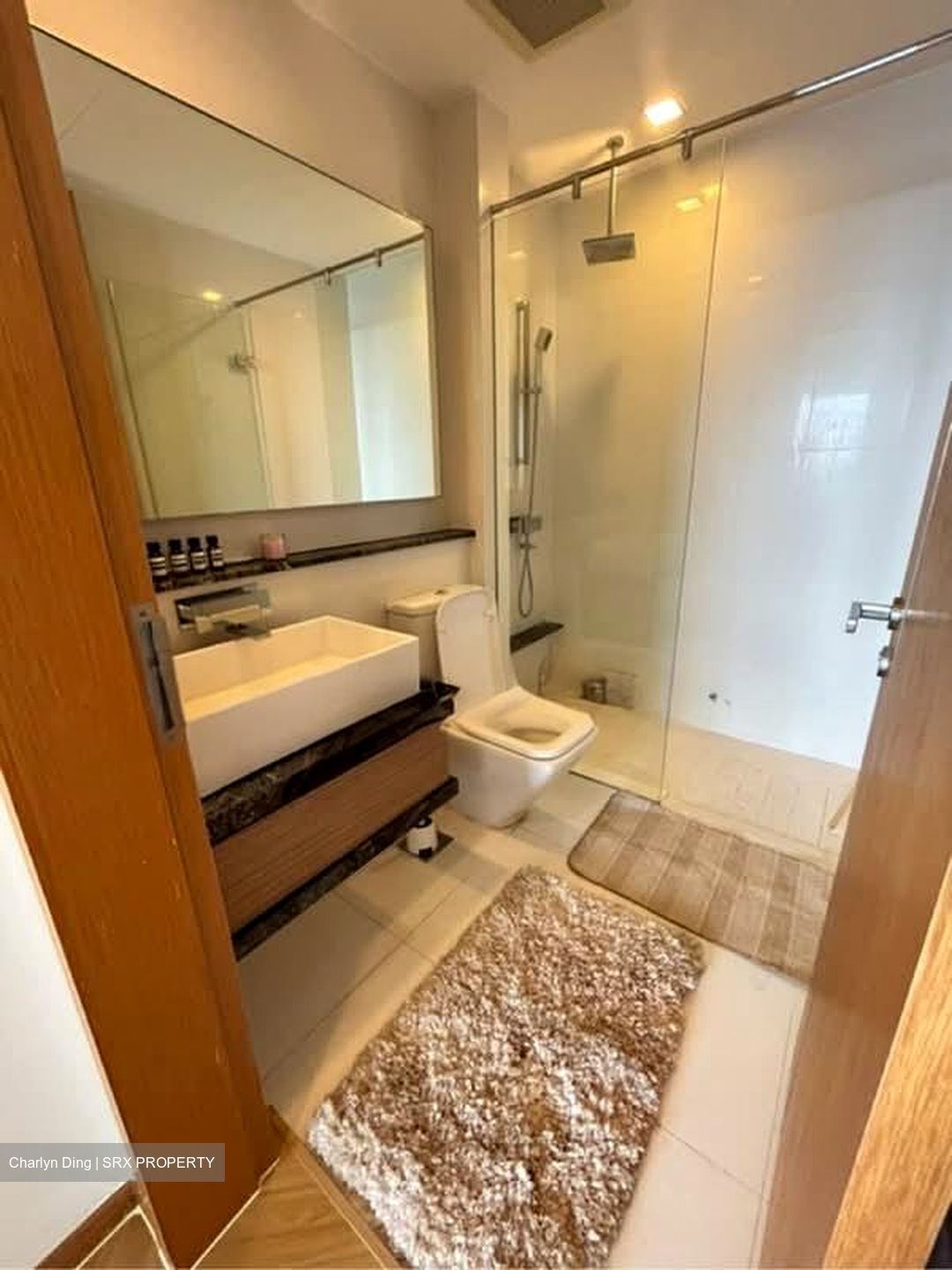 Marina Bay Residences (D1), Condominium #541039501